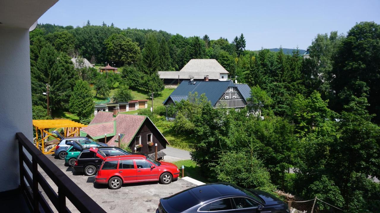 Cedron Apartments Бенецко Екстериор снимка
